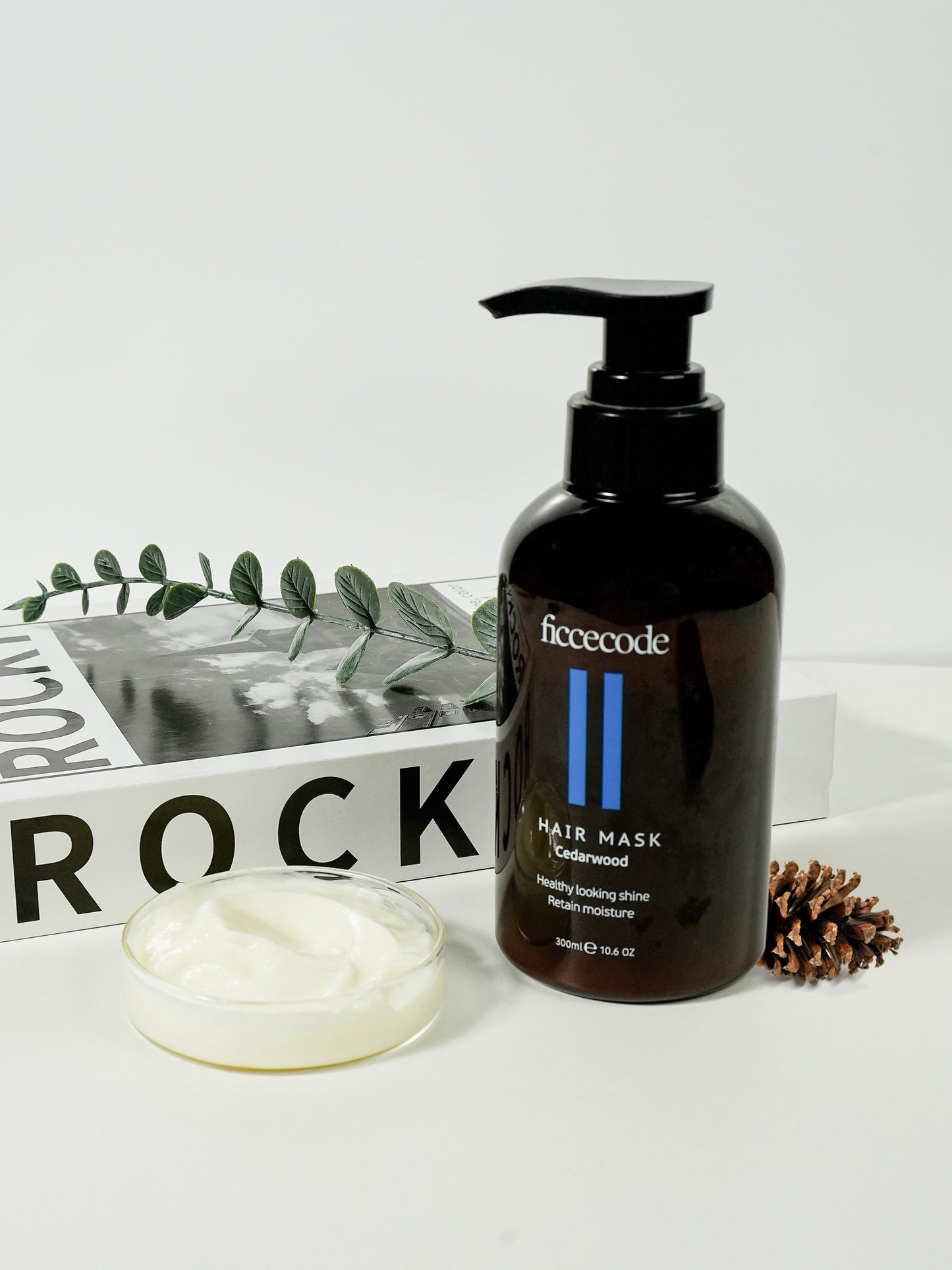 Ficcecode Cedarwood Moisturizing Hair Mask 300ml